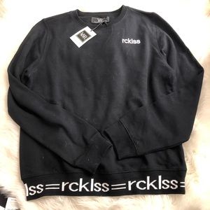 Reckless crew neck